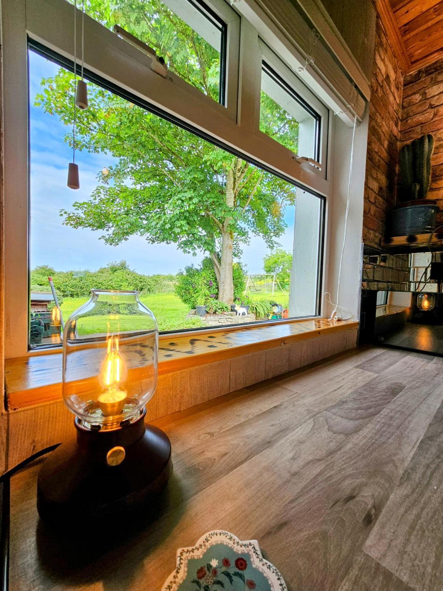 Mary'S Artebella Apartment Tralee Bagian luar foto